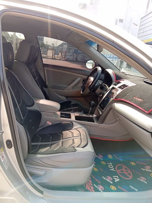 Thumbnail 3 of 2009 Toyota Camry